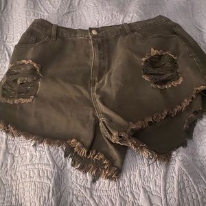 Black Ripped Denim Shorts, 3XL, SHEIN Priscilla Block